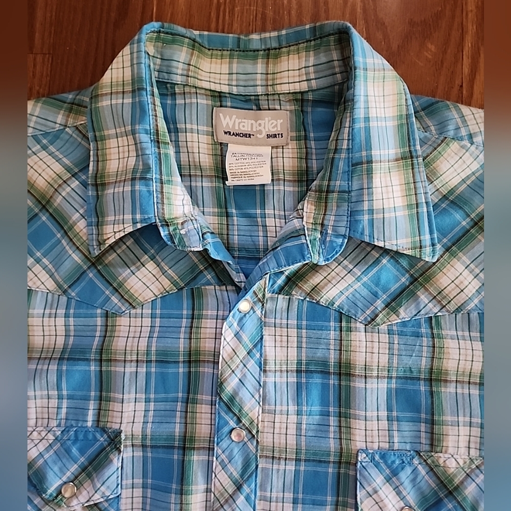 2xT wrangler wrancher short sleeve snap up shirt blue green plaid
